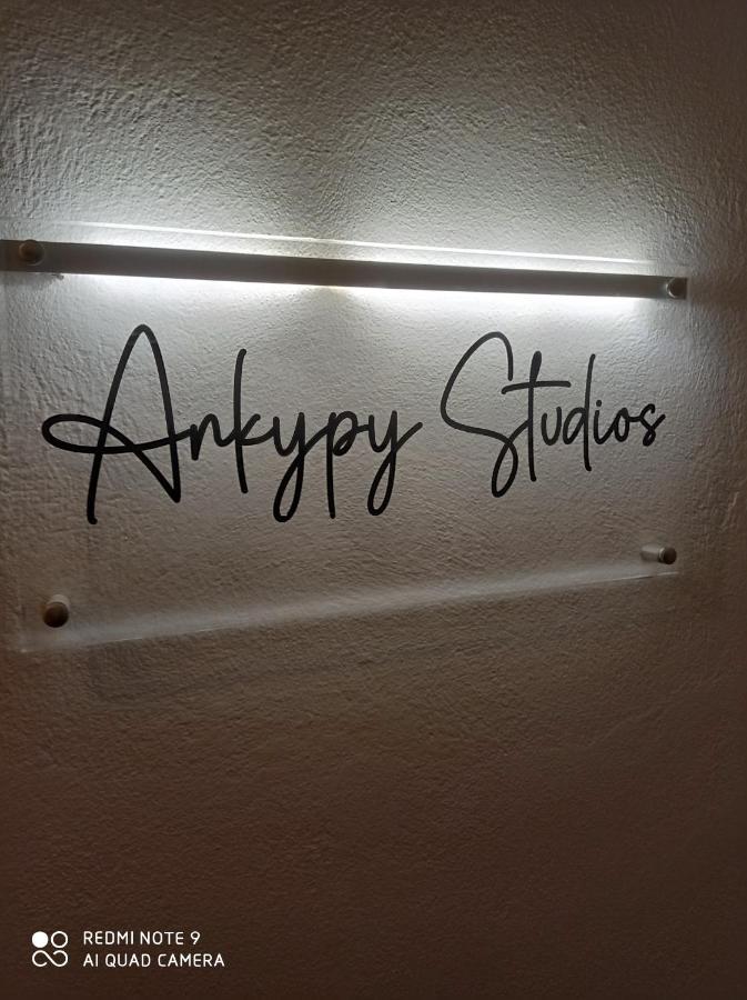 Ankypy Studios Kími Buitenkant foto